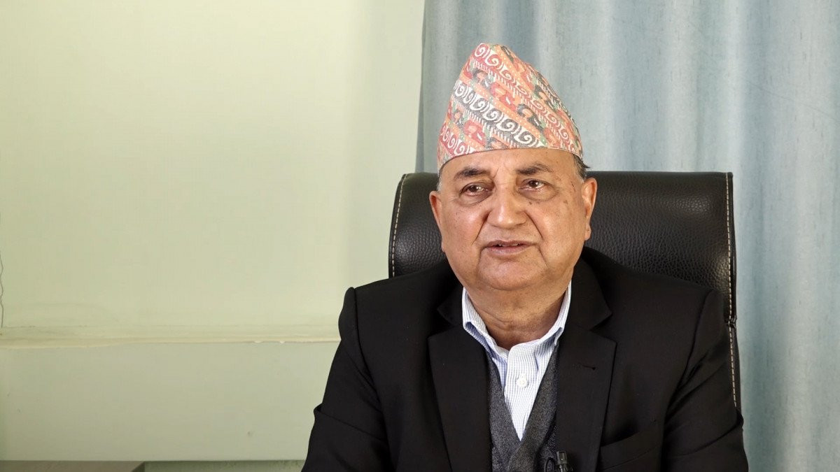 अध्यक्ष पदकाे उम्मेदवार बन्ने ईश्वर पोखरेलको घोषणा